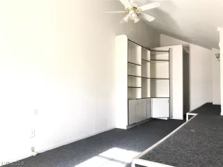 Photo #2: 2093285 Listing 