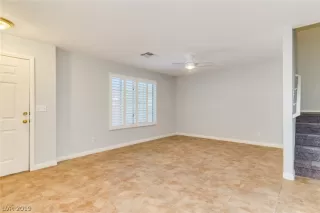 Photo #5: 2093286 Listing