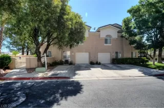 Photo #1: 2093319 Listing 
