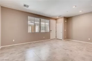 Photo #4: 2093444 Listing 