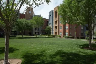 Photo #2: 2093510 Listing