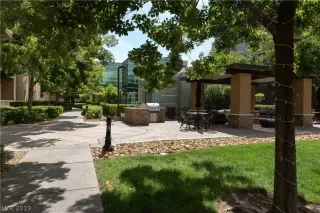 Photo #6: 2093510 Listing