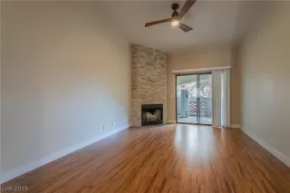 Photo #3: 2093511 Listing