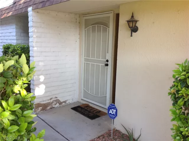 MLS: 2093567 Condo For Sale