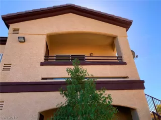 Photo #2: 2093574 Listing 