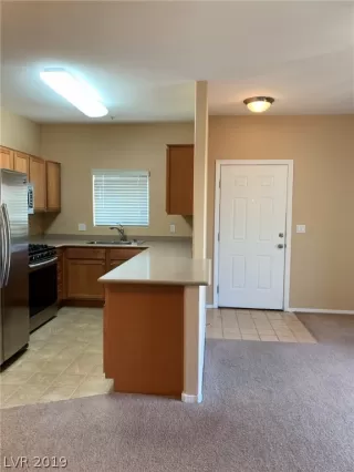 Photo #6: 2093574 Listing 