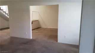 Photo #3: 2093634 Listing