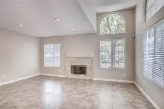 Photo #2: 2093645 Listing