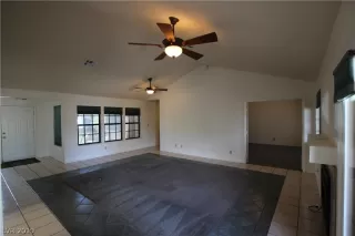 Photo #1: 2093779 Listing