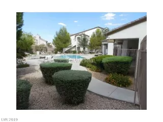 Photo #5: 2093830 Listing 