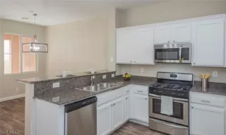 Photo #4: 2093845 Listing 