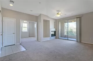 Photo #4: 2093872 Listing 