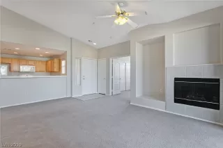 Photo #6: 2093872 Listing 