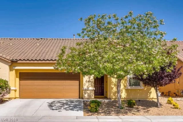 MLS: 2093921 Condo For Sale