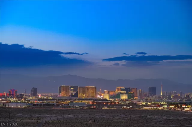 MLS: 2093929 Condo For Sale