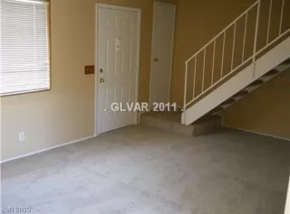 Photo #1: 2093934 Listing 
