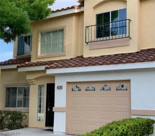 Photo #1: 2093952 Listing