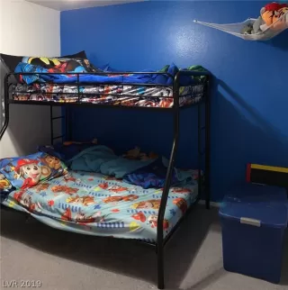 Photo #4: 2093952 Listing