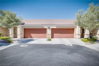 Photo #3: 2093960 Listing