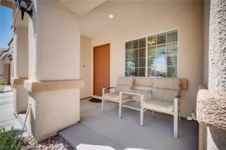 Photo #5: 2093960 Listing