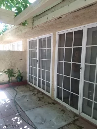 Photo #4: 2093963 Listing 