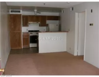 Photo #5: 2094022 Listing 