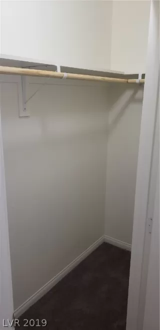 Photo #5: 2094072 Listing 