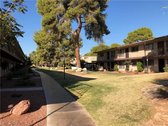 MLS: 2094074 Condo For Sale