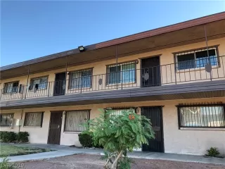 Photo #1: 2094074 Listing