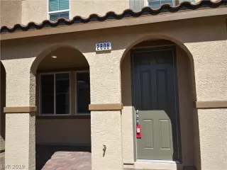 Photo #1: 2094101 Listing 