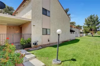 Photo #1: 2094159 Listing 