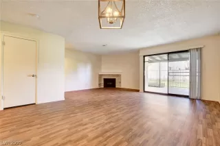 Photo #3: 2094159 Listing 