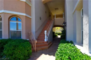 Photo #1: 2094190 Listing