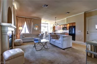 Photo #5: 2094190 Listing