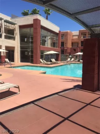 Photo #3: 2094223 Listing 