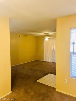 Photo #4: 2094225 Listing