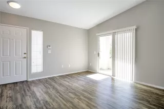 Photo #2: 2094226 Listing