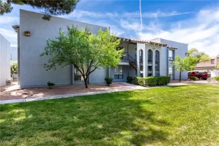 Photo #1: 2094234 Listing