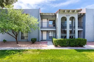 Photo #2: 2094234 Listing