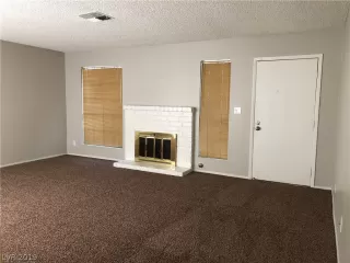 Photo #2: 2094279 Listing 