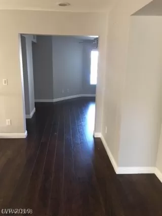 Photo #3: 2094281 Listing 