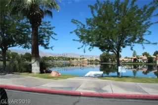 Photo #5: 2094281 Listing 