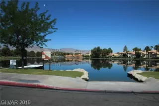 Photo #6: 2094281 Listing 