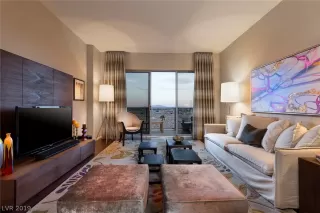 Photo #5: 2094285 Listing 