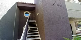 Photo #5: 2094343 Listing 