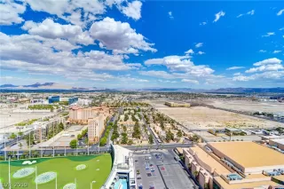 Photo #3: 2094410 Listing 