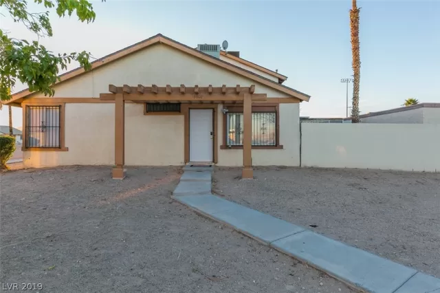 MLS: 2094473 Condo For Sale