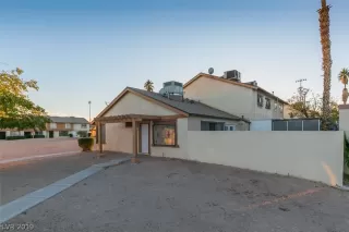 Photo #1: 2094473 Listing