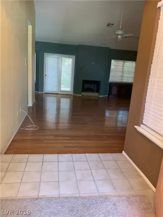 Photo #1: 2094514 Listing