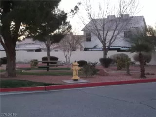 Photo #2: 2094576 Listing 